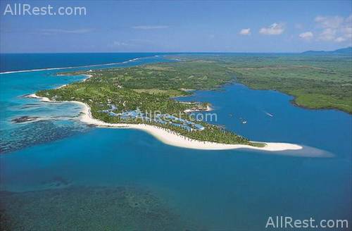 One & Only Le Saint Geran 1